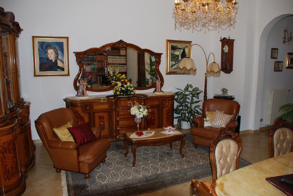 B&B La Rosa Antica Castro  Екстер'єр фото